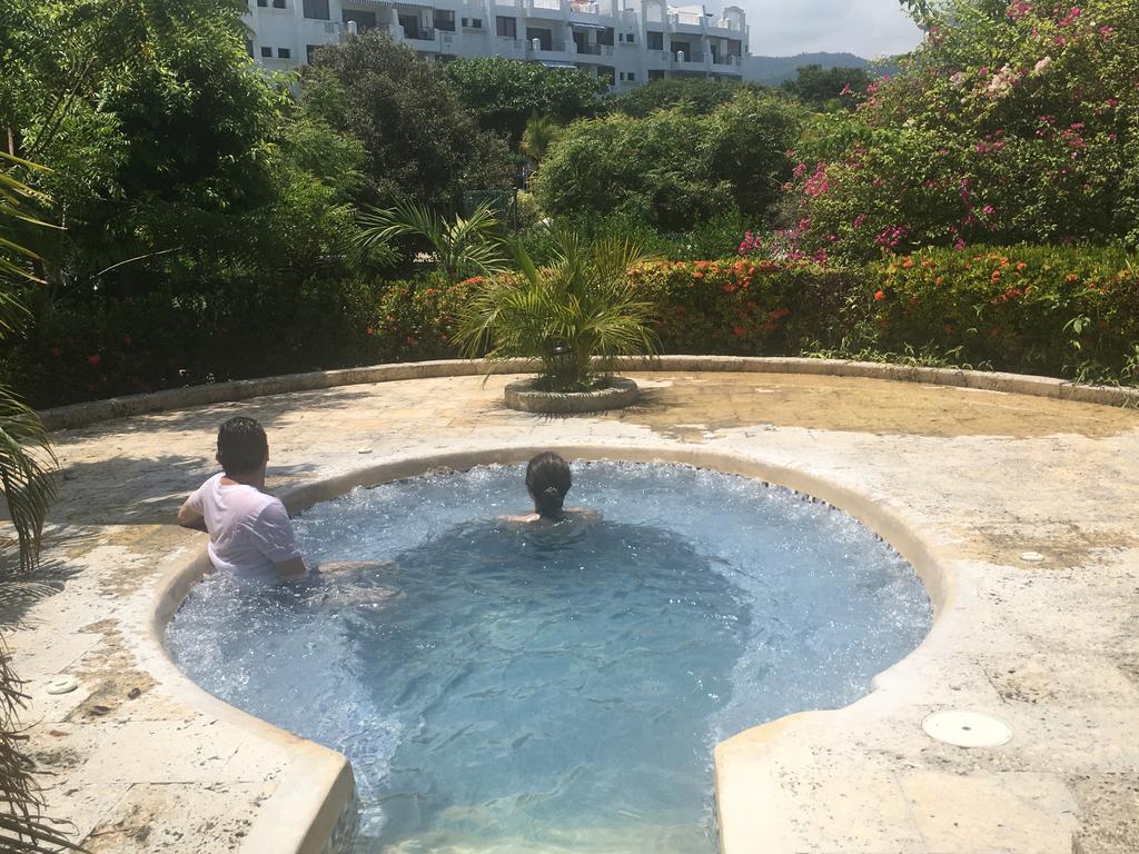 Costa Azul 606 *